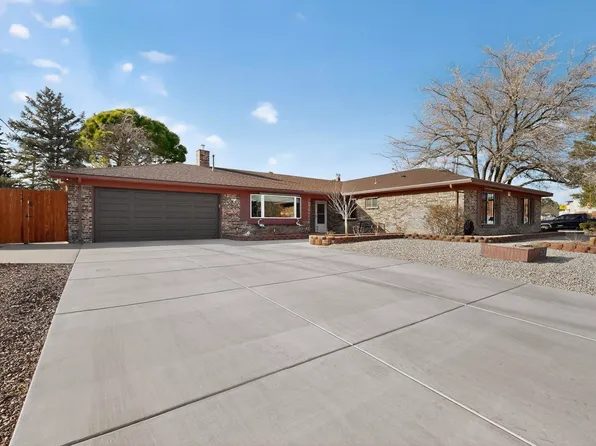 1525 Marron Cir NE, Albuquerque, NM 87112