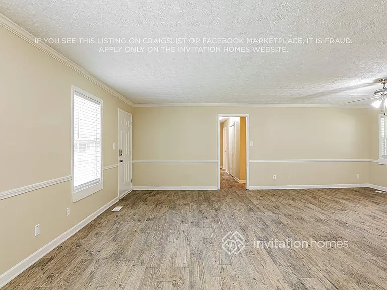 2396 Shire Ct — Photo 4