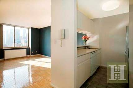 2nd image of 232-236 E 47th St #26A