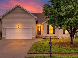 3706 Nadia Dr, Clarksville, TN 37040