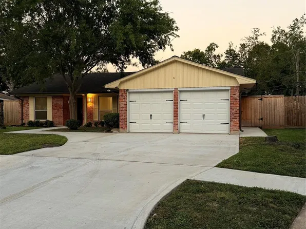 3718 Springmeadows St, Houston, TX 77080
