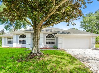 2030 Majestic Woods Blvd, Apopka, FL 32712