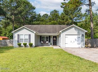 106 Ashbury Park Ln, Richlands, NC 28574