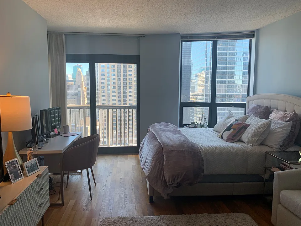 400 N Lasalle Dr #2703