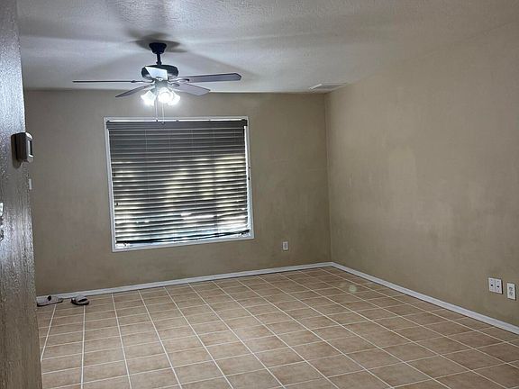 3rd image of 6011 N 33RD Avenue