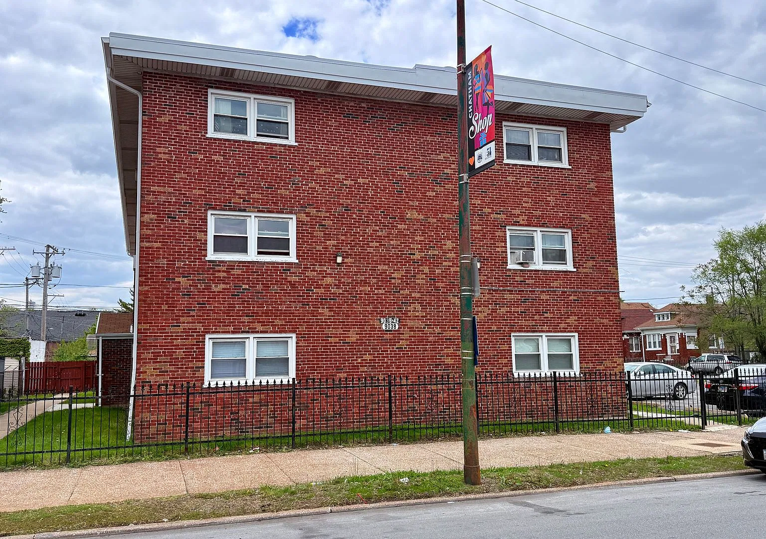 9036-42 S Cottage Grove Ave. — Photo 1
