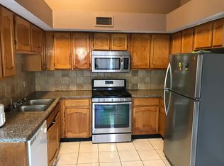 15419 Wildwood Lake Dr, Houston, TX 77083