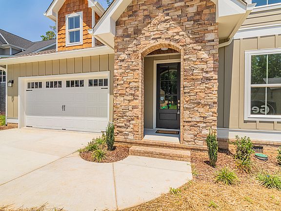 5th image of 9423 Silver Stone Ln #16