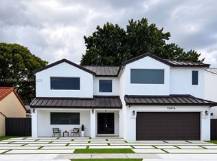 Weitzer Hammocks Homes Se, Miami, FL 33196
