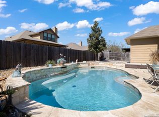 2110 Pecan Hvn, New Braunfels, TX 78130