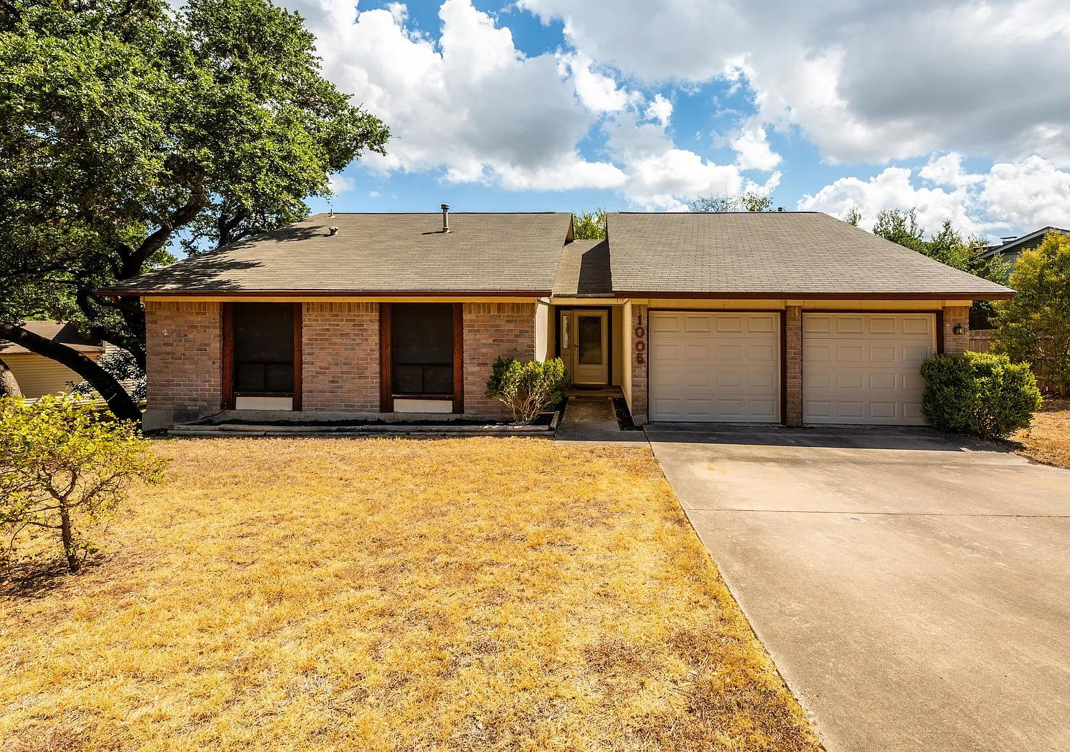 Charming Cottage in North Park Estate - Prime Location! — Photo 2