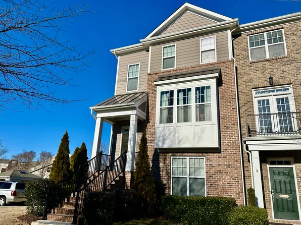 9142 Falkwood Rd, Raleigh, NC 27617