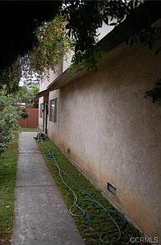 4th image of 1253 S Sycamore St #A