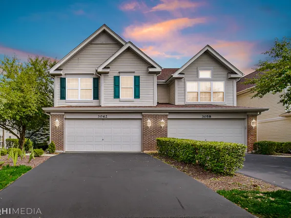 3062 Renard Ln, St Charles, IL 60175