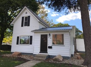 502 S Main St, Nappanee, IN 46550