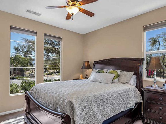 3rd image of 82914 Pembroke Ln