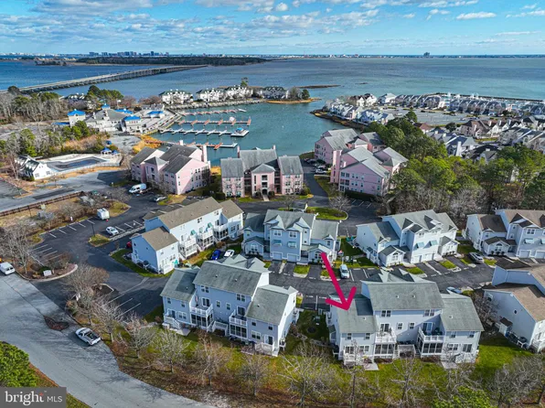 529 Yacht Club Dr Unit 4, Berlin, MD 21811