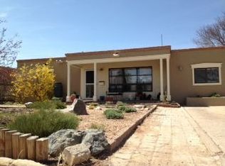 1210 Apache Ave, Santa Fe, NM 87505