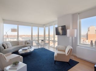 550 W 45th St APT 917, New York, NY 10036