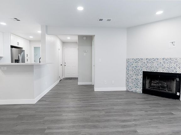 2nd image of 2200 Fort Apache Ave Unit 1021