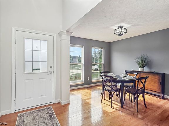 5th image of 429 Carrington Ln