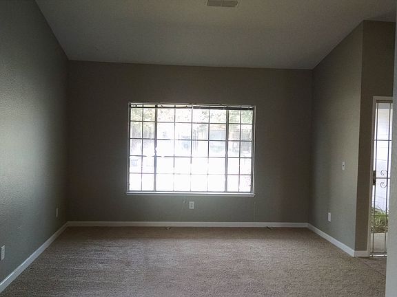 2nd image of 8034 Pinot Noir Way
