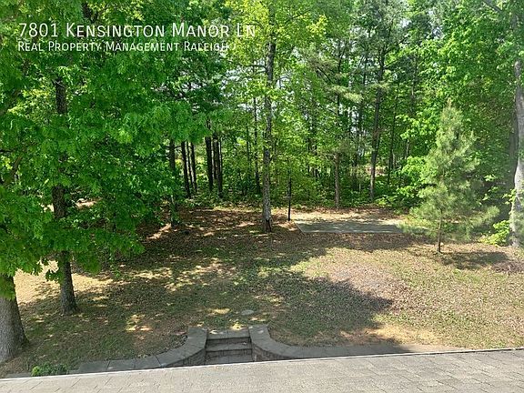 2nd image of 7801 Kensington Manor Ln