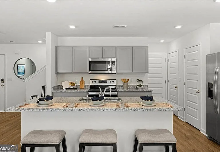 9 Charleston Ct — Photo 8