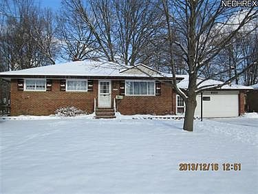 1st image of 27370 Hollywood Dr