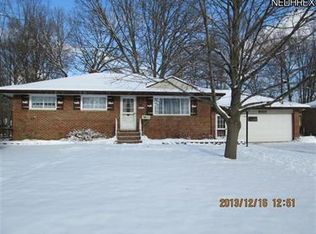 27370 Hollywood Dr, Westlake, OH 44145