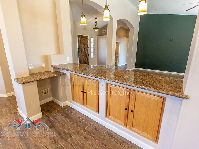 38414 N 12th St — Photo 29