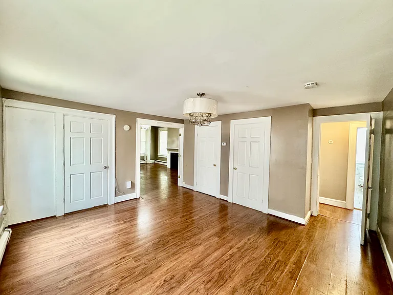 380 Seminary Ave #1 — Photo 10