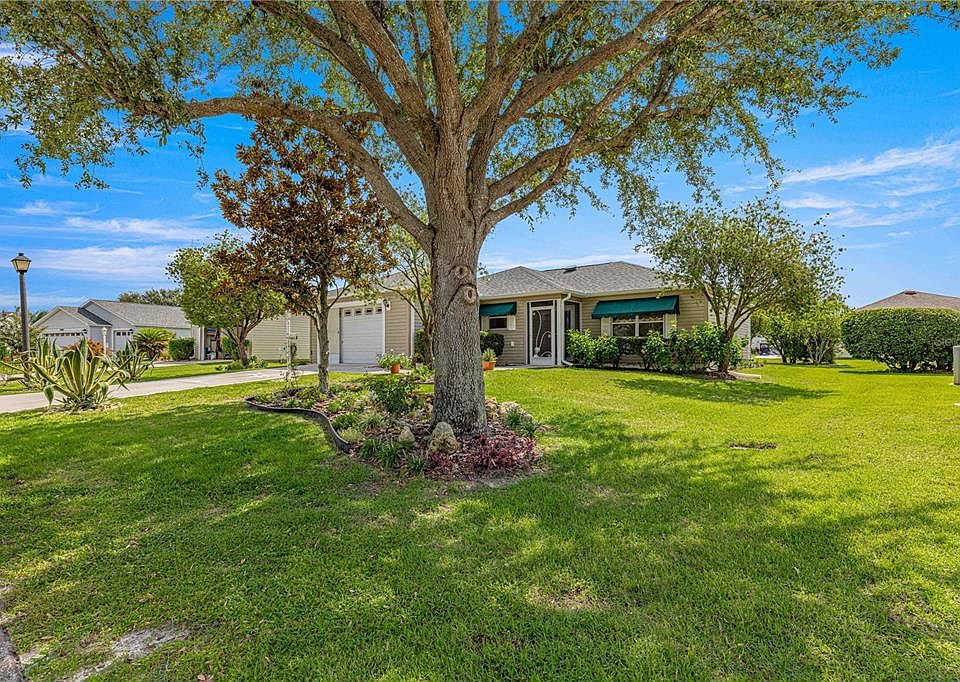 1st image of 1437 HOLLYBERRY PLACE