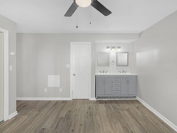 4th image of 9018 Mahogany Row SE APT A