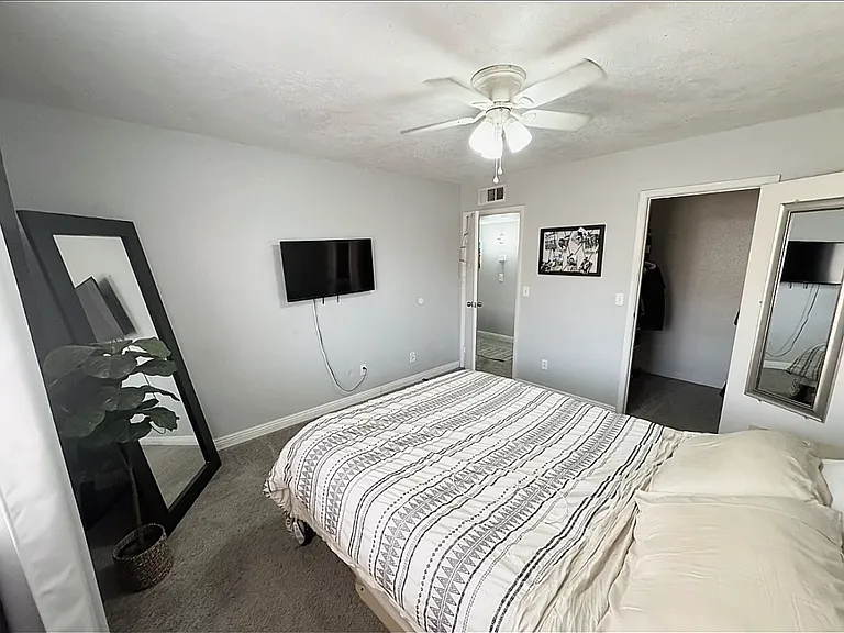 3511 E Baseline Rd #1040 — Photo 4