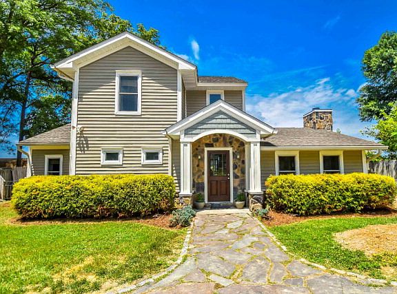 2nd image of 258 Shore Ln