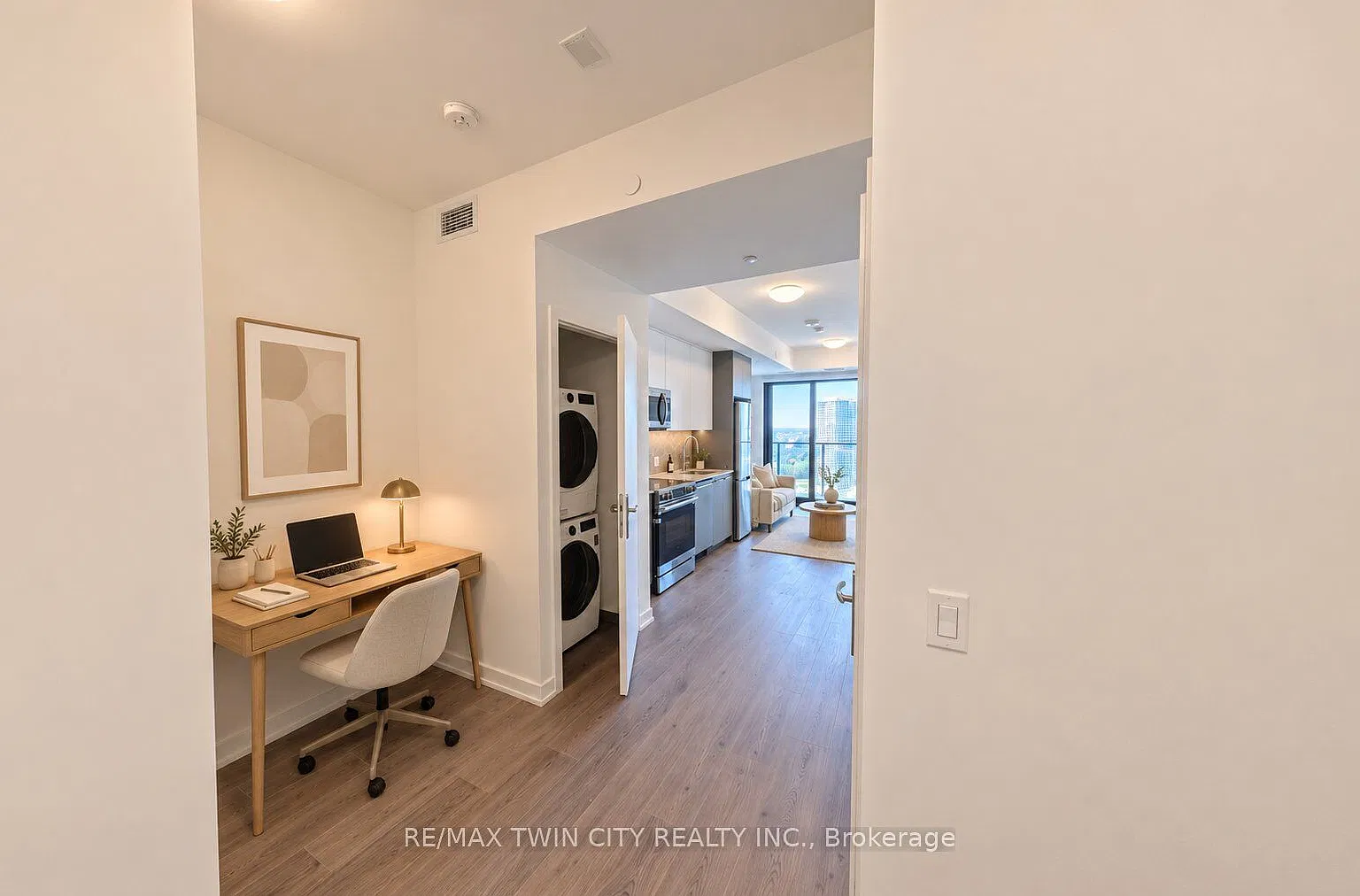2 bed, $1,750 — Photo 2
