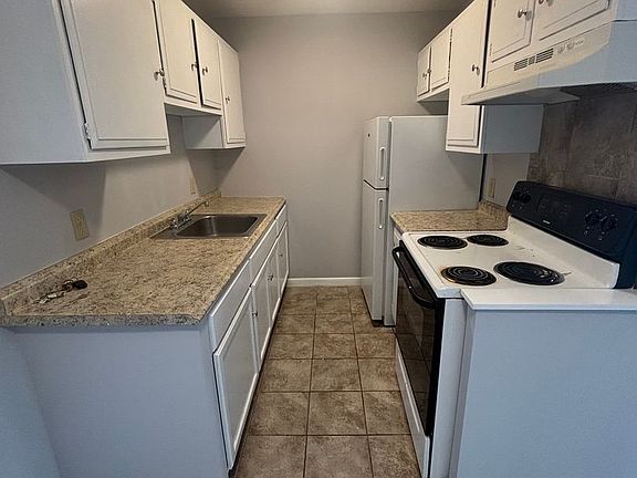 2nd image of 15412 Maple Park Dr APT 23