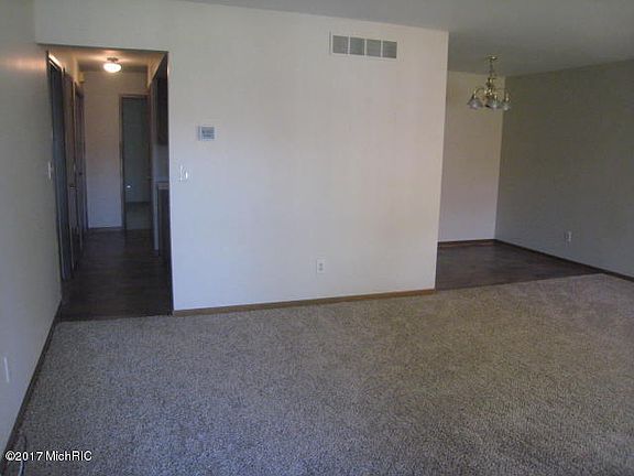 2nd image of 5109 Knollcrest Ct #67