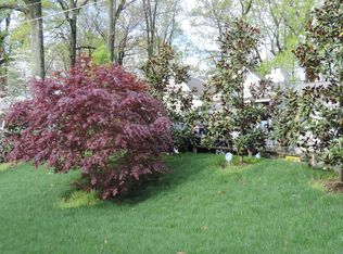 3446 Luttrell Rd, Annandale, VA 22003