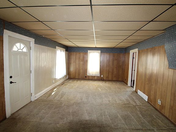 2nd image of 1608 Avenue B