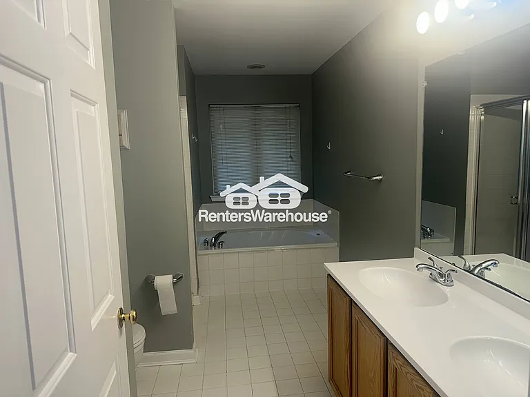 5613 Harvey Ct — Photo 26