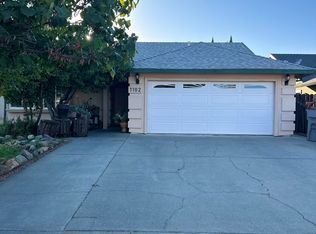 1102 Almeria Ave, Winters, CA 95694