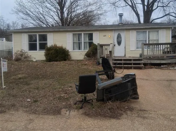 4671 Chinkapin Ln, High Ridge, MO 63049