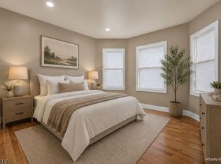 882 S 14th St APT 1, Newark, NJ 07108