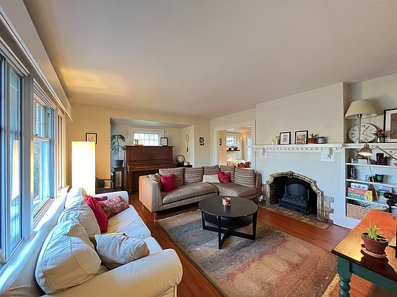 2nd image of 2080 W 33rd Ave