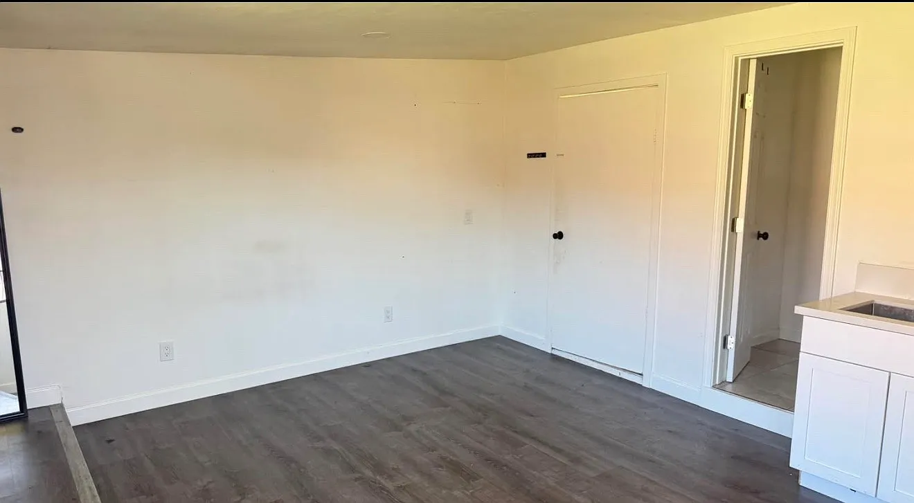 7820 Prairie Mound Way — Photo 1
