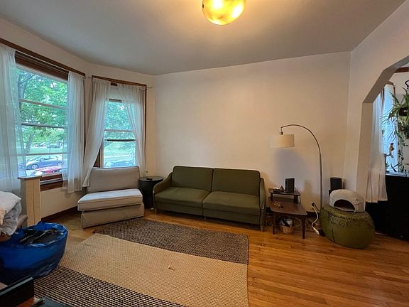 3rd image of 1440 N Kedzie Ave #1