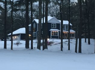 18 Bourget Ct, North Smithfield, RI 02896