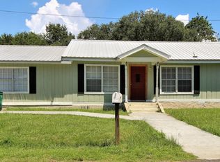 4512 4th St, Moss Point, MS 39563